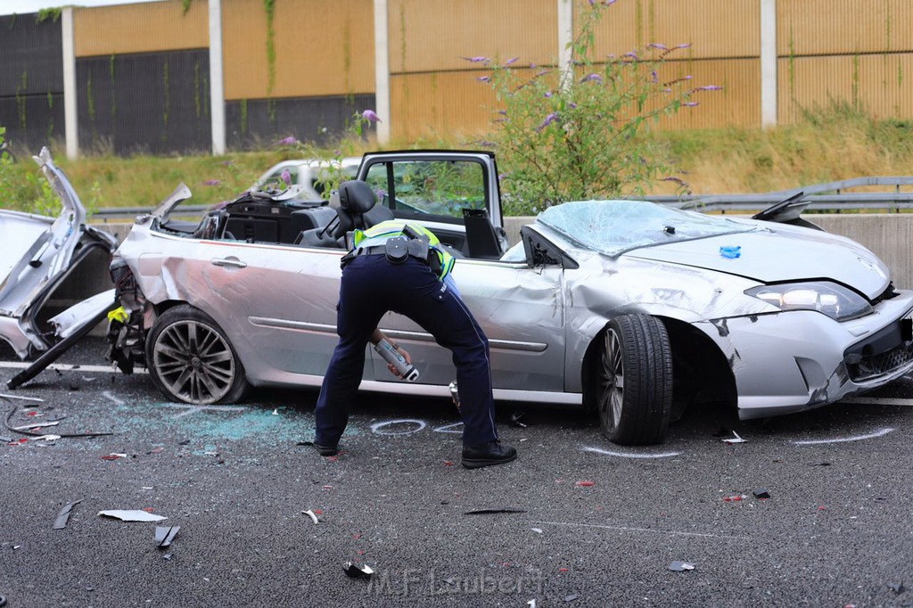 Schwerer VU A 3 Rich Oberhausen Hoehe AS Koeln Muelheim P03.jpg